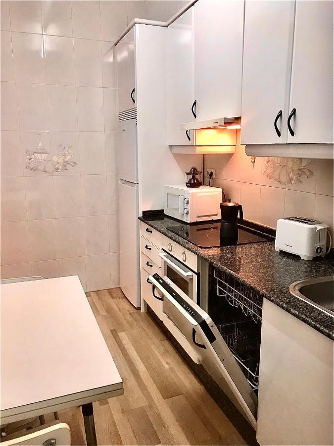 Piso Cuatro Caminos Apartment A Coruna Bagian luar foto